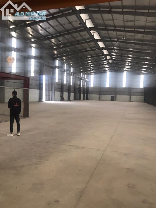 Cho thuê kho 1200m2 kho xưởng mới tại đường Quang Trung, Hà Đông giá 85k/m2
