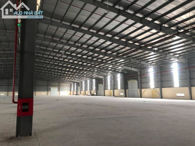 Cần cho thuê kho xưởng các diện tích từ 1000 - 5000m2 tại Dương Xá , Gia Lâm