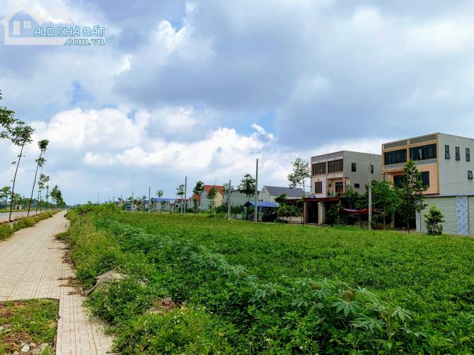 Bán lô đất khu dân cư cạnh khu công nghiệp Điềm Thụy và Yên Bình giá rẻ