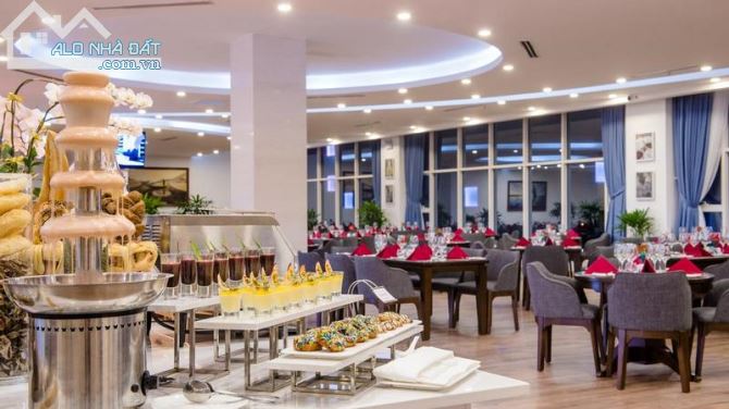 BÁN KHÁCH SẠN 15 TẦNG VÕ NGUYÊN GIÁP _ ĐẦY ĐỦ TIỆN ÍCH _ TIÊU CHUẨN 3 SAO ! - 3