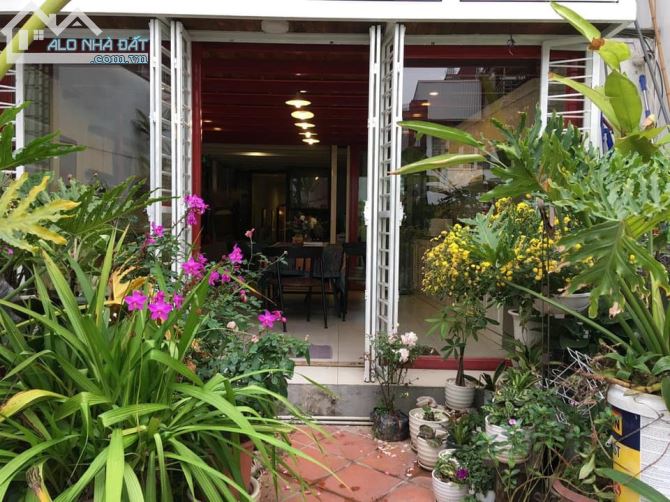 Bán nhà mặt phố Hàng Bông 162m2, mặt tiền 7.5m, giá 80 tỷ - 1