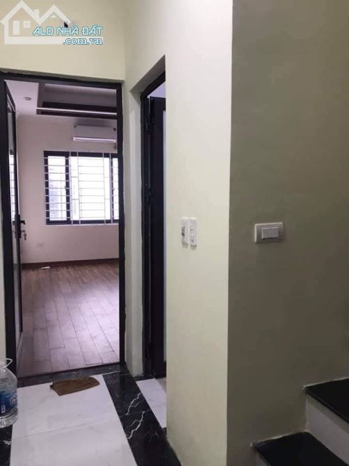 Cổ Linh(Ngọc Trì) 32m, 5 tầng, 2.55 tỷ. - 1
