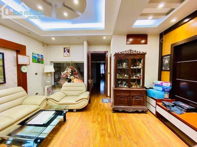 NHÀ VƯỢNG KHÍ CÁT LINH HÀO NAM, DT 76m2 KINH DOANH SẦM UẤT - 2
