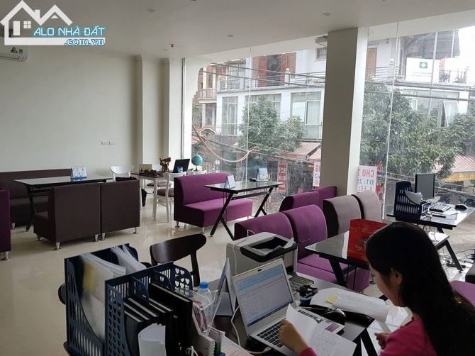 Cho Thuê VP Gần Keng Nam DT 55M2 Gía 9tr/th Nội Thất Mới