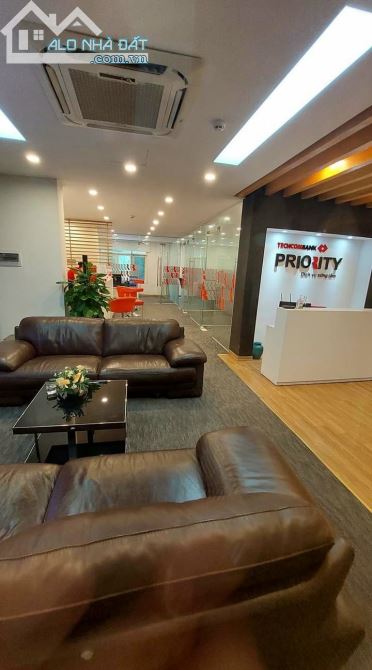 BÁN TÒA VĂN PHÒNG PHỐ BÀ TRIỆU - DÒNG TIỀN CHO THUÊ ỔN ĐỊNH. 282m2, 10Tầng, Giá 255Tỷ