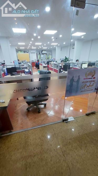 BÁN TÒA VĂN PHÒNG PHỐ BÀ TRIỆU - DÒNG TIỀN CHO THUÊ ỔN ĐỊNH. 282m2, 10Tầng, Giá 255Tỷ