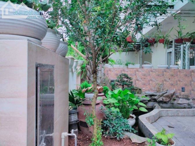 CẦN BÁN- KĐT VIỆT HƯNG -ĐẲNG CẤP SỐNG THƯỢNG LƯU - GIÁ HẠT DẺ -155 M - 17,5 TỶ.