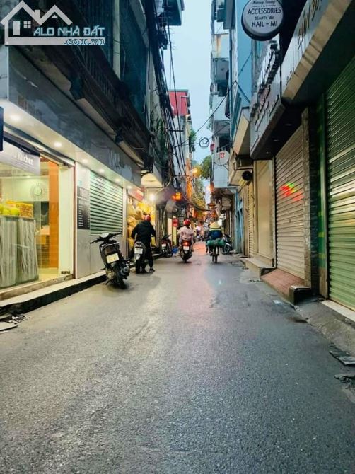 Bán nhà phố Láng Hạ, Thông sang Hoàng Cầu, Dt 54m2 x4 tầng, Mt 4m50  Giá 7,6 tỷ - 2