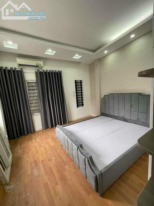 Bán nhà phố Láng Hạ, Thông sang Hoàng Cầu, Dt 54m2 x4 tầng, Mt 4m50  Giá 7,6 tỷ - 3