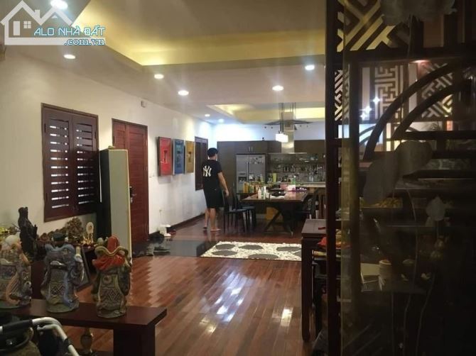 Bán nhà ngõ 29 phố Láng Hạ thông sang Nguyễn Phúc Lai Dt 48m2 x4 tầng, Mt 4m, Giá 5,6 tỷ - 1