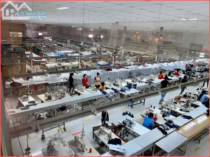CẦN CHO THUÊ GẤP TOÀN BỘ XƯỞNG MAY 10.000M2 CAO CẤP TẠI Q. 12. TP. HCM