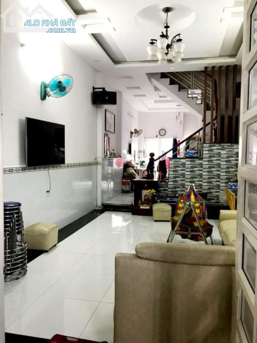 Bán nhà 4 Tầng 4x17m Chỉ 5.1 tỷ-Hẻm Ô tô 8m thông,Tân Tạo A, Bình Tân - 1