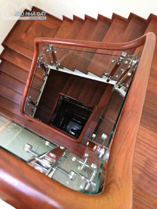 BÁN BIỆT THỰ TẠI KHƯƠNG TRUNG THANH XUÂN . 68M GIÁ 11 TỶ.