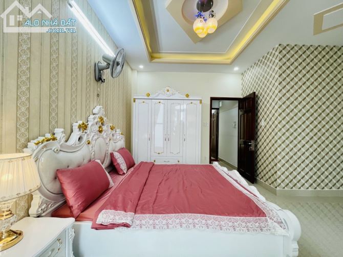 BÁN CĂN HỘ DỊCH VỤ TẠI DƯƠNG QUẢNG HÀM P5 THU NHẬP 65TR/THÁNG 32 PHÒNG, - 1