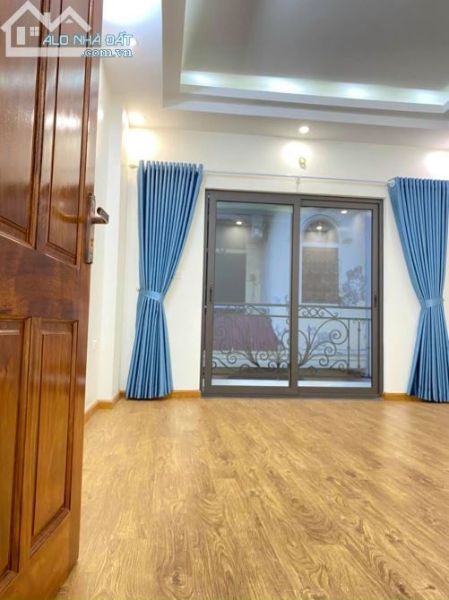 💥Bán 65m đất tặng nhà 4 tầng Trâu Quỳ Gia Lâm_ ngõ  oto tránh_kinh doanh sầm uất - 1