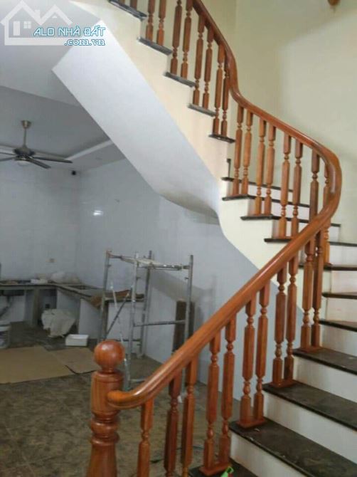 BÁN NHÀ ĐỘC, PHỐ HIẾM, CHÍNH KINH THANH XUÂN, 40M2X5 TẦNG GIÁ 7.7 TỶ.