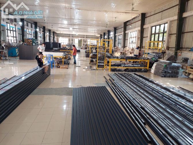 Cho thuê Kho xưởng Tại cuối Đại Lộ Thăng Long - Hà Nội: Diện tích 1000m2