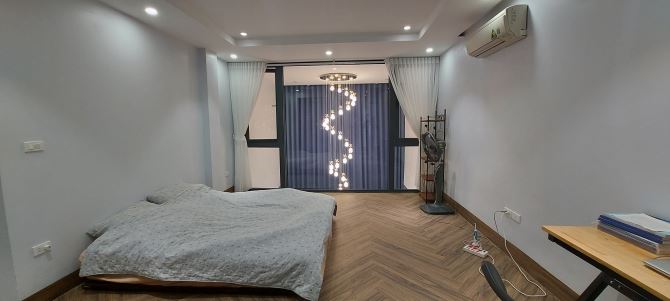 PHÂN LÔ HOÀNG CẦU - LỘNG LẪY NHƯ BIỆT THỰ - Ô TÔ - KINH DOANH - THANG MÁY 15ty rưỡi - 2
