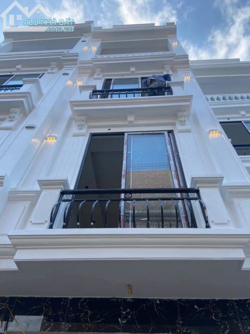 Cần bán nhà phố Lĩnh Nam ô-tô đỗ cửa 5 tầng 35m2 giá 7.8 tỷ - 6