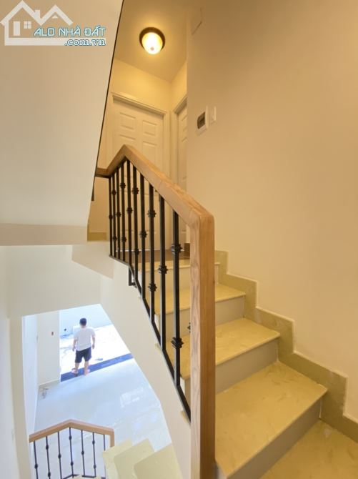 Chủ Bán Nhà Phan Văn Trị P.11 Trệt 2 Lầu + Sân Thượng, 4PN, 6WC, 7.5ty Thương lượng. - 2