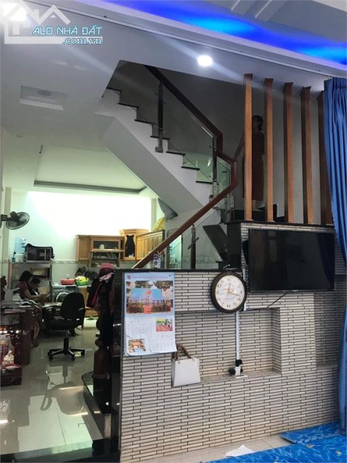BÁN ĐẤT TẶNG NHÀ ĐẸP LÓA MẮT🌺51Tr.M²(124M2) F15 GV - 1