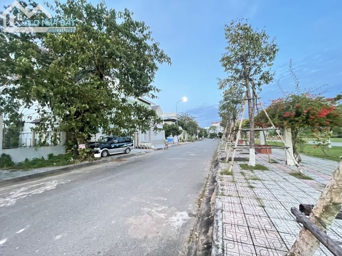 Hiếm ! Nền biệt thự đối diện Công Viên khu Công Trình 8 Cần Thơ ( ngang ĐH Kiến Trúc ) - 3