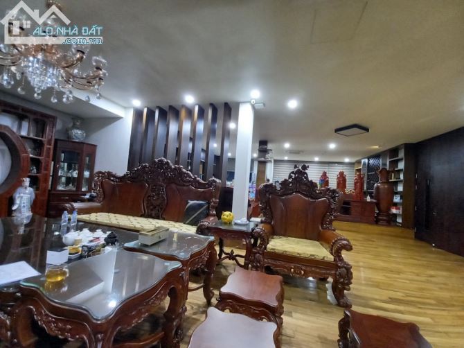 Biệt thự Đơn Lập khu đô thị Lão Thành Cách Mạng, Yên Hoà Cầu Giấy 205m Giá Nhỉnh 70 Tỷ - 1