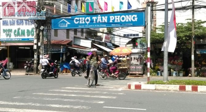 BÁN NHÀ ĐẤT TÂN PHONG SỔ HỒNG RIÊNG THỔ CƯ ĐƯỜNG OTO - 1