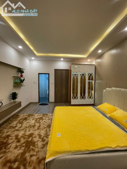 Nhà Nguyễn Chí Thanh Đống Đa – 3 OTO Tránh – Gara – 5 Tầng Thang Máy – 14.8 tỷ. - 1