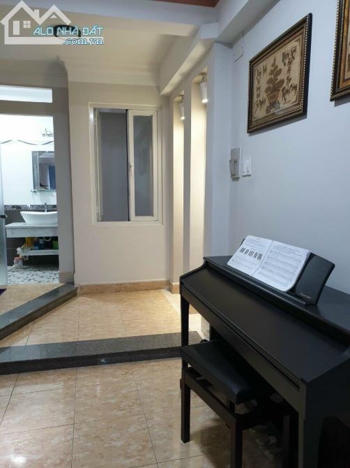 Bán nhà hẻm 5m Khu biệt thự ADC, 4.8x13.5m, Lửng 1 lầu, Giá 8.8 tỷ - 3