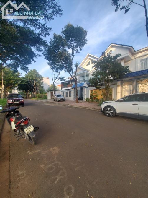 bán lô đất mặt đường Tôn Thất Tùng, khu quy hoạch bài bản khu tri thức - 2
