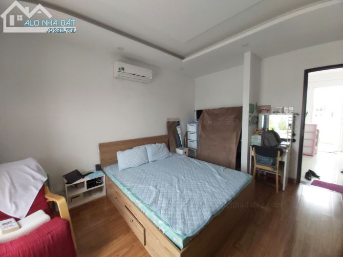 Chỉ 45tr/m2, Gấp bán biệt thự Tô Ký Quang Trung 175m2, DT 9x22, làm trường mầm non, CHDV, - 4