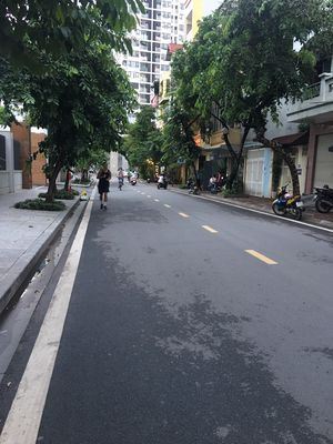 CỰC PHẨM NHÀ PHỐ HOÀNG CẦU  VIEW CÔNG VIÊN 1/6 NHÀ BỀ THẾ 7 TẦNG 85m mt 5m chỉ 31 tỷ.
