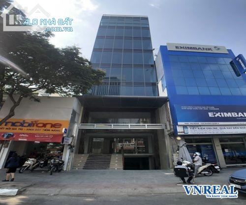 Mặt phố Trường Chinh, 104m2, MT 6.5m, vị trí showroom buôn bán đỉnh, giá 28 tỷ