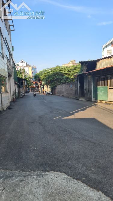 BÁN  GẤP ĐẤT PHÙ KHÊ ,TỪ SƠN, 160M ,đường 3 ô tô ,KD ĐỈNH, chỉ 2.5tỷ. - 2