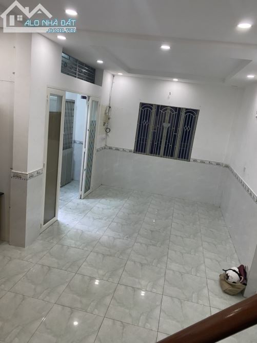 Lô góc 2 mặt HXH ngay cạnh Hà Đô. P12. Q10. 2 tầng. 30m2. Chỉ 5,x tỷ. - 1