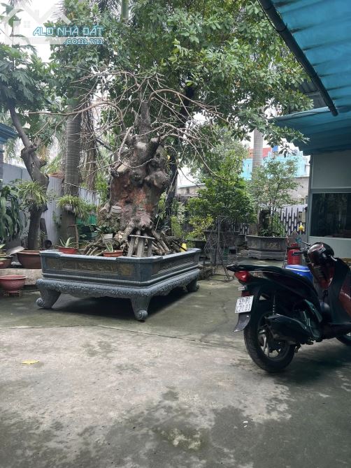 BIỆT THỰ SÂN VƯỜN 505M2 LÔ GÓC VIEW CÔNG VIÊN PMQT CỰC HIẾM, GIÁ NHỈNH 40TR - 1