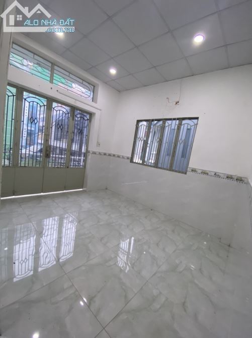 Lô góc 2 mặt HXH ngay cạnh Hà Đô. P12. Q10. 2 tầng. 30m2. Chỉ 5,x tỷ. - 3