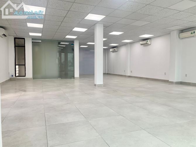 Cho thuê văn phòng, 180m2/sàn , Đường Lương Định Của - Trần Não, Quận 2 - TP. Thủ Đức - 4