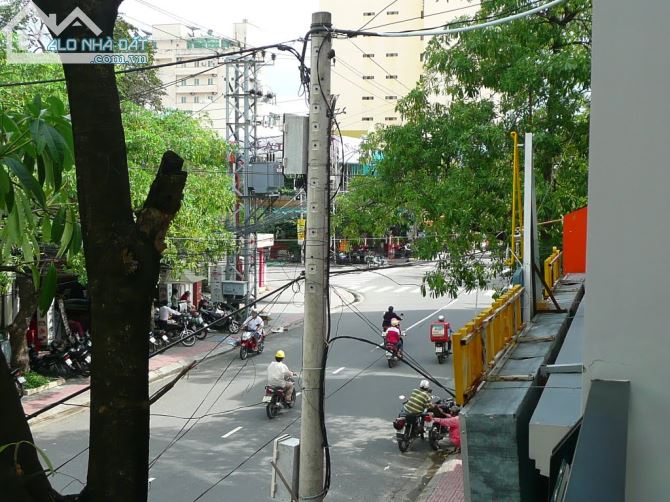 Bán nhà mặt tiền Trần Quang Khải phường Tân Lập TP Nha Trang 93m2 giá 21 tỉ - 1