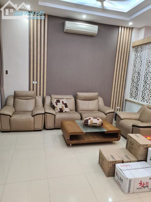 Bán gấp nhà Văn Cao Liễu Giai phân lô, ô tô 85m2, 5 tầng, MT 5m 13.4 tỷ - 5