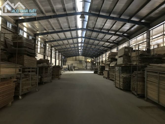 Cần Cho thuê kho xưởng 1200m2 tại Đức Giang , Long Biên