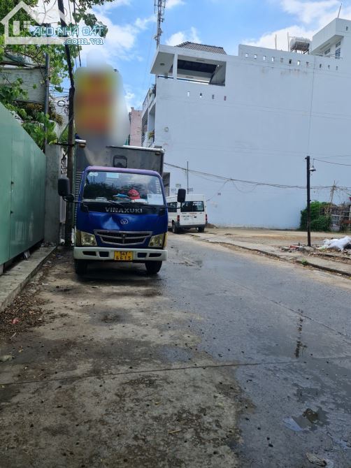 Cho thuê nhà Dương Quảng Hàm 3 lầu như hình hẻm 4m Có sẵn Nội Thất - 2