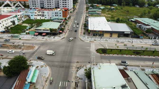 Lô góc hùng vương-trần hưng đạo, 2200m2 có 1180 tc, trung tâm phú mỹ. - 3