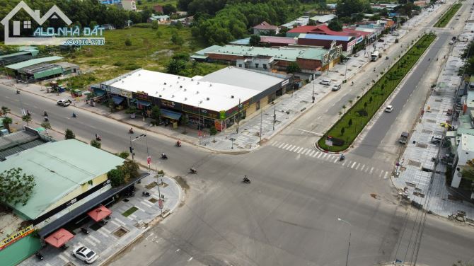 Lô góc hùng vương-trần hưng đạo, 2200m2 có 1180 tc, trung tâm phú mỹ. - 4