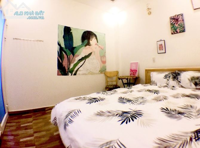 Bán homestay ngay trung tâm tp Đà Lạt. Diện tích sàn 400m² 10 phong kinh doanh. 10ti6 - 4