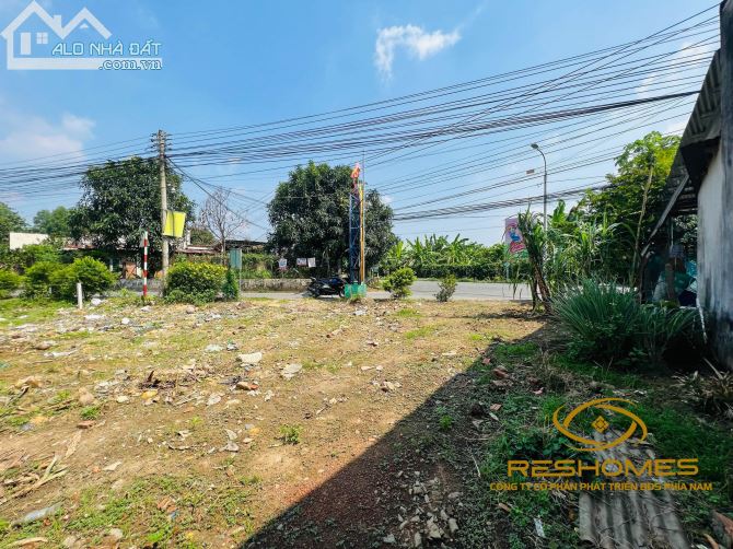 Bán đất Ngang 19m Đường Cây Dương Xã Bình Hòa , Huyện Vĩnh Cửu ,Đồng Nai 1700m2 giá 10,7Tỷ
