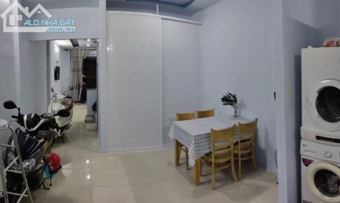 Tân Bình, nhà mới, diện tích lớn, hẻm 3m, 52m2 chỉ 4.9 tỷ.