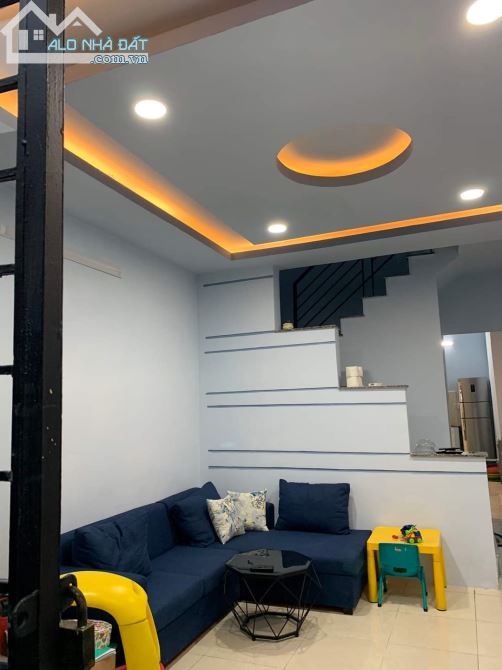 Tân Bình, nhà mới, diện tích lớn, hẻm 3m, 52m2 chỉ 4.9 tỷ. - 1