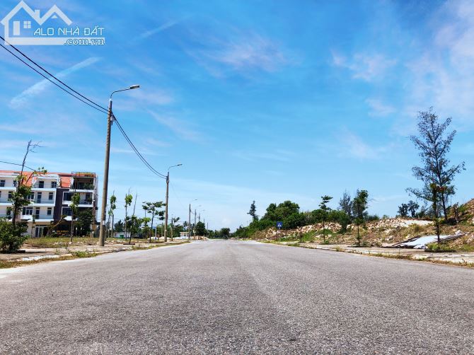 Bán biệt thự An Bàng - Hội An. Đường nhựa 13.5m .Hướng Bắc - 5